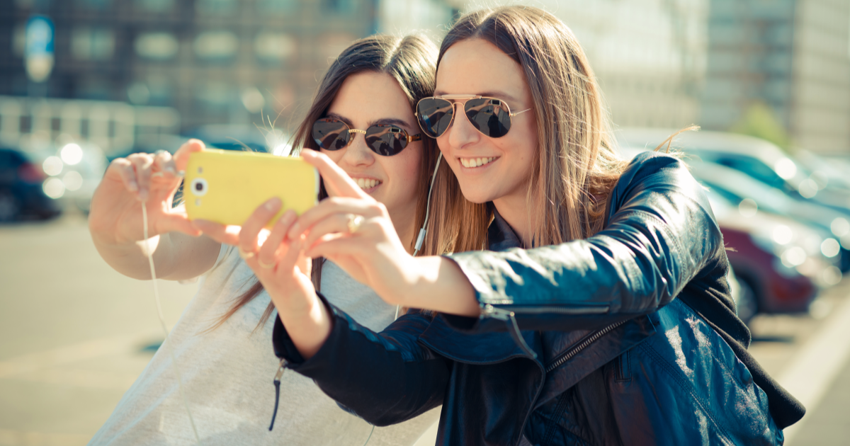 socialmediagirls